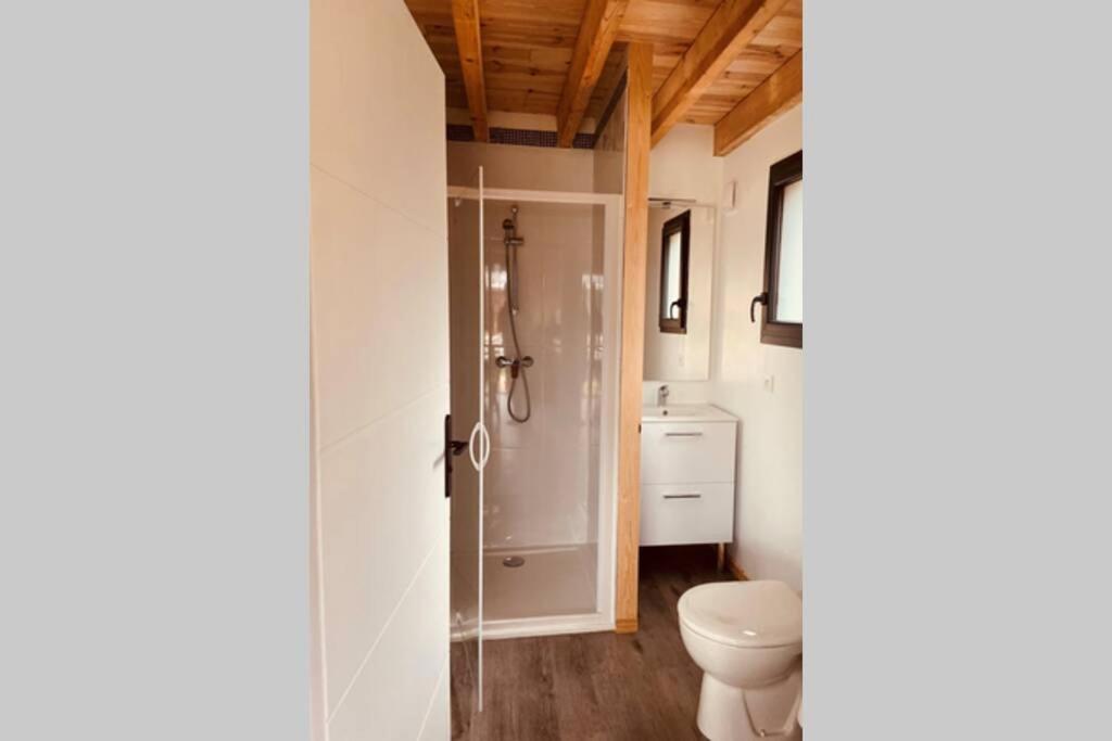 Chalet Montana - Au Cottage Du Medoc - Proche De Bordeaux Saint-Aubin-de-Médoc Buitenkant foto